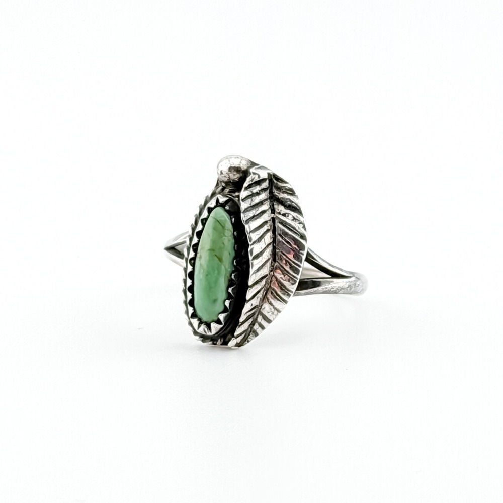 Vintage Navajo Sterling Silver Green Turquoise Native American Leaf Ring Sz 5.5